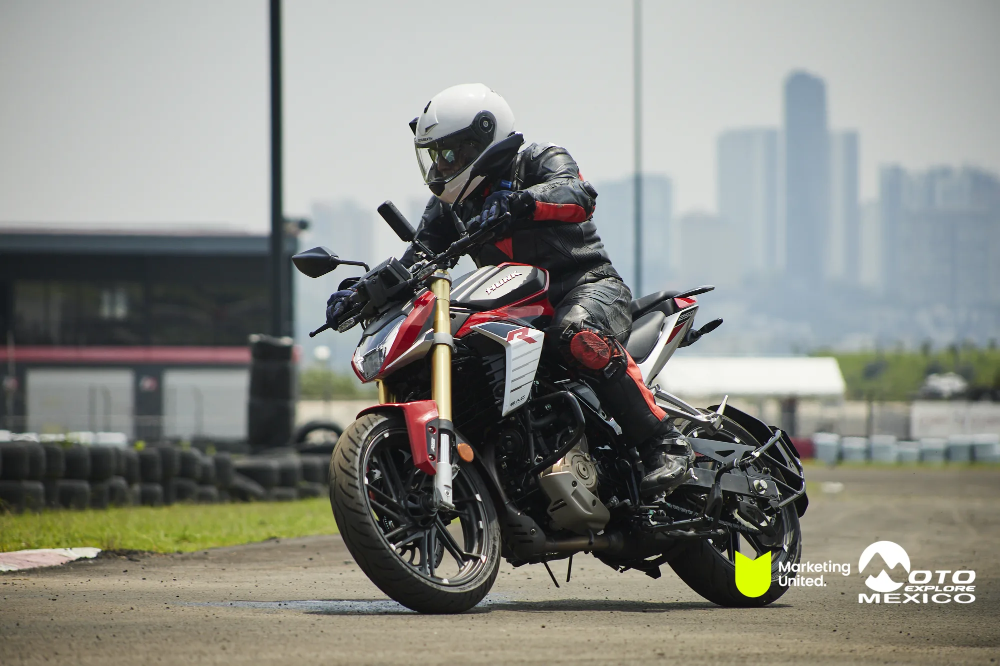 HUNK TRACKDAY 96